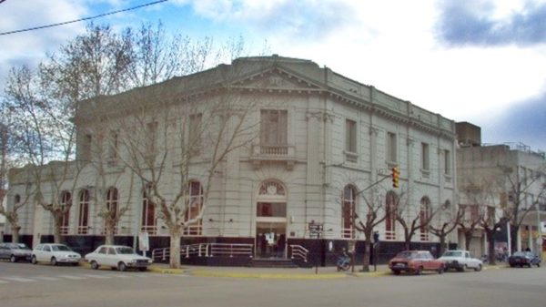 EN BRAGADO CERRARON LA SUCURSAL DEL BCO. PCIA