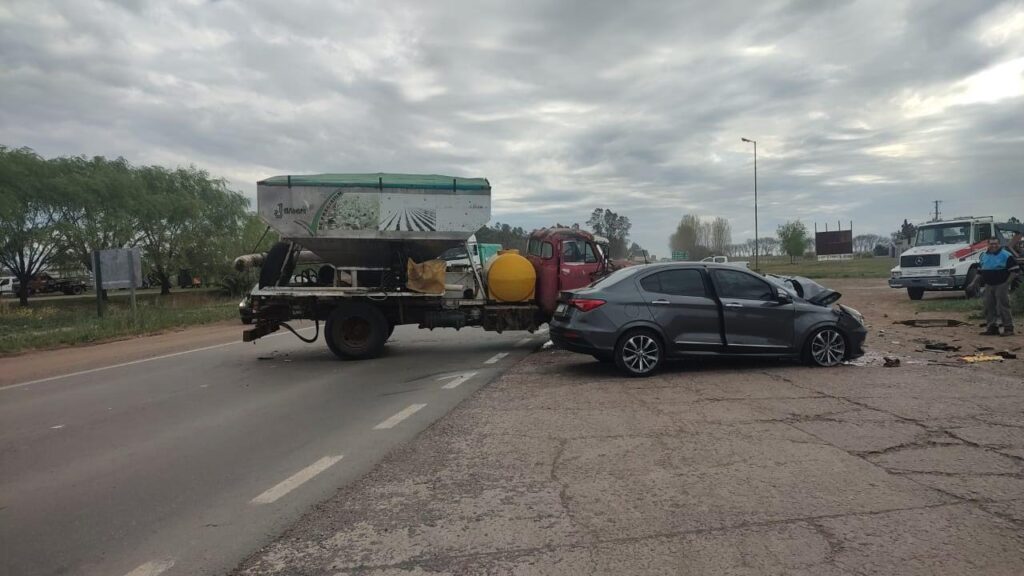 RUTA 5 Y ACCESO ESPIL